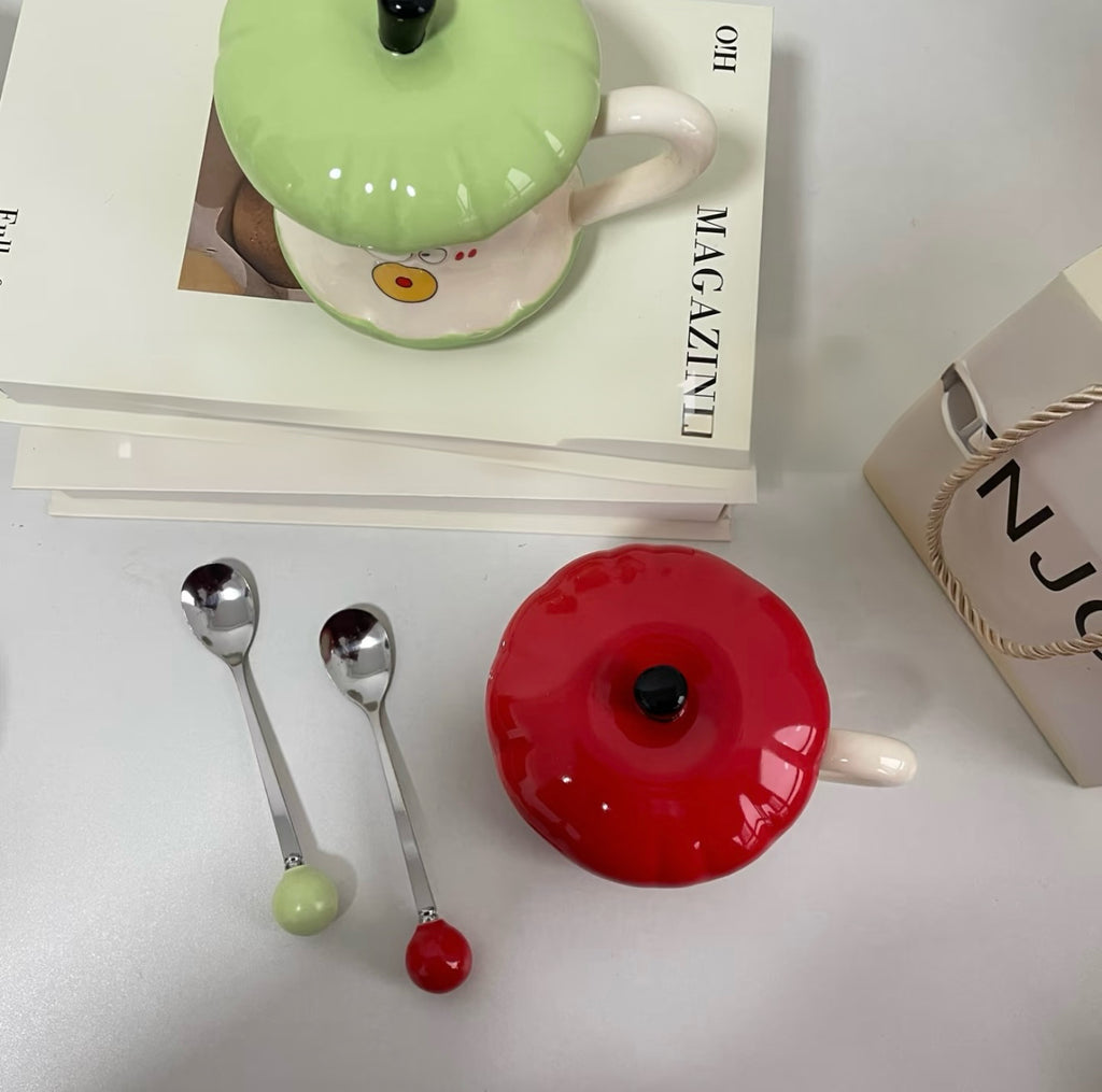 Funny & Cute Apple Mug with Lid and Spoon – Ceramic Coffee Cup, Birthday Gift for Her, Best Friend Gift Box