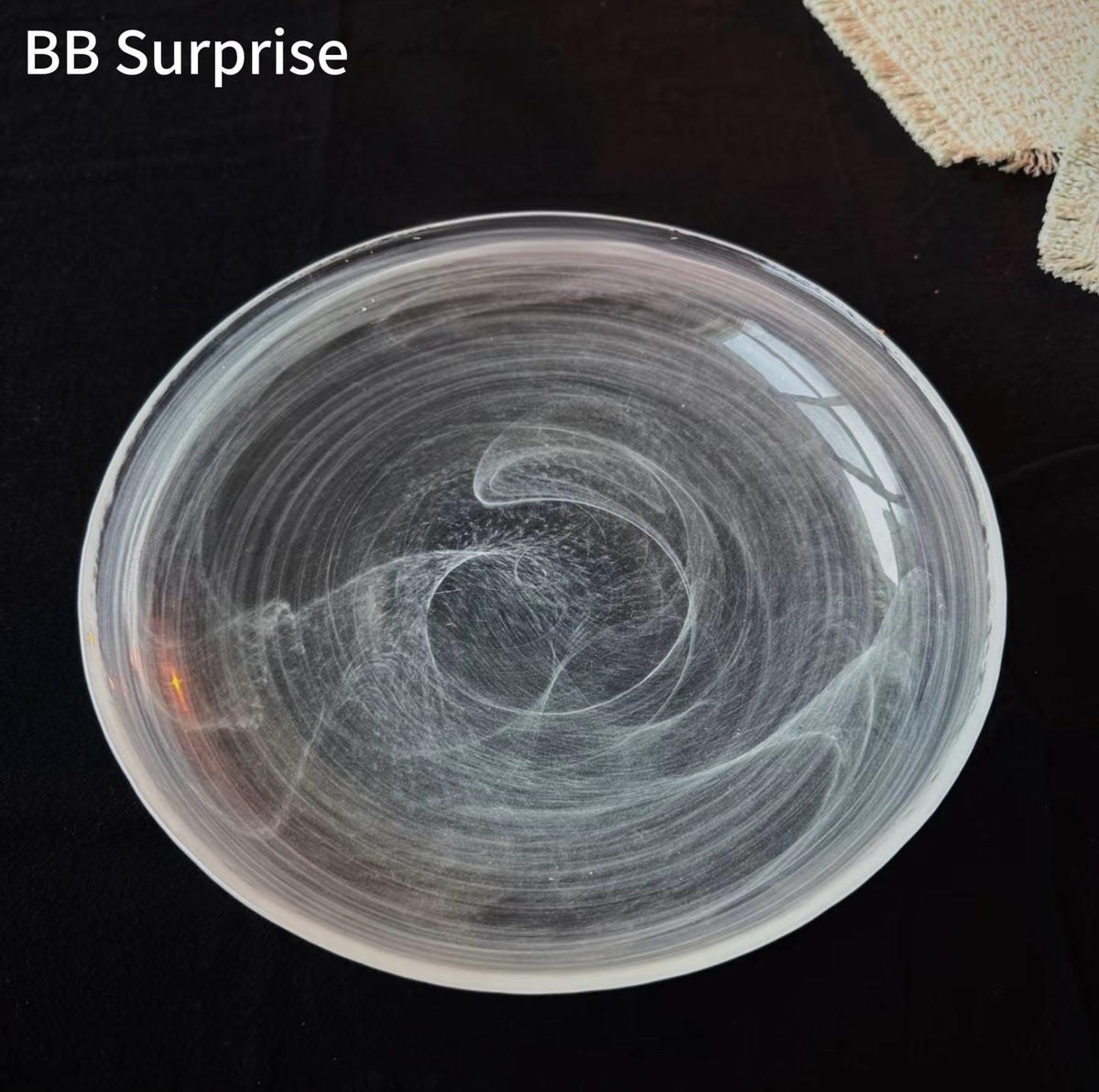 Cloud‑Patterned Aesthetic Glass Salad Bowl, Creative Minimalist Fruit Bowl, Home Coffee Table Snack Plate for Living Room