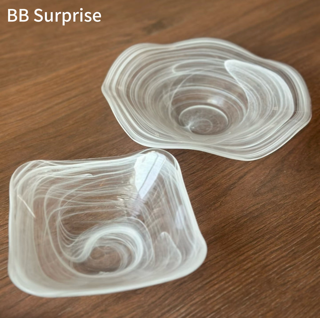 Cloud‑Patterned Aesthetic Glass Salad Bowl, Creative Minimalist Fruit Bowl, Home Coffee Table Snack Plate for Living Room