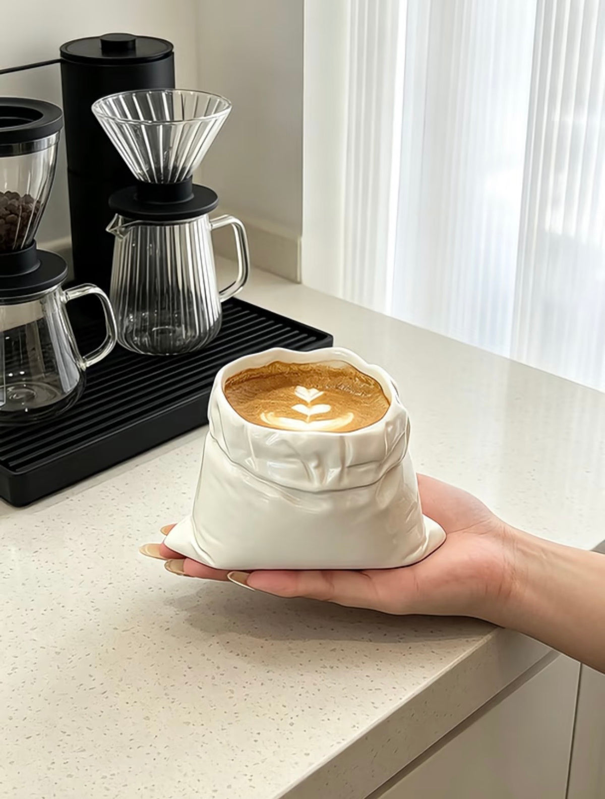 450ml Lucky Bag Ceramic Mug – Minimalist Coffee & Latte Cup, Handhand Milk Mug with Underglaze Finish