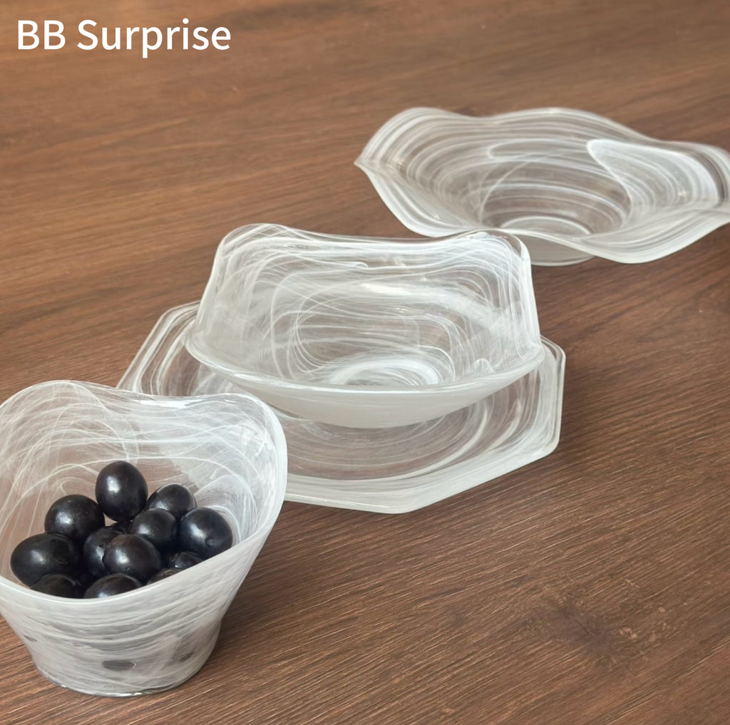 Cloud‑Patterned Aesthetic Glass Salad Bowl, Creative Minimalist Fruit Bowl, Home Coffee Table Snack Plate for Living Room